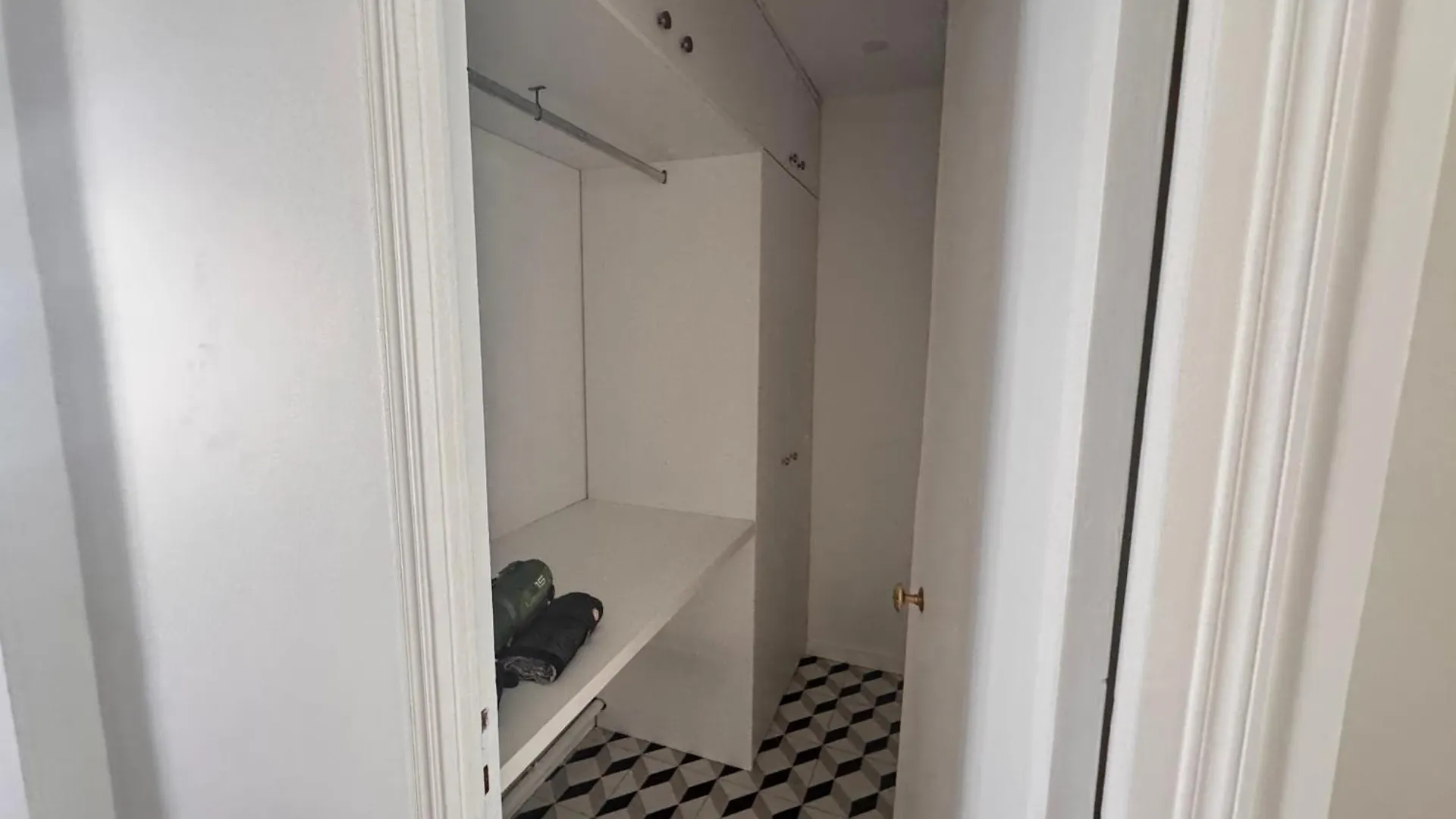 6 Guest Flat - Martyrs Appartement Parijs Frankrijk
