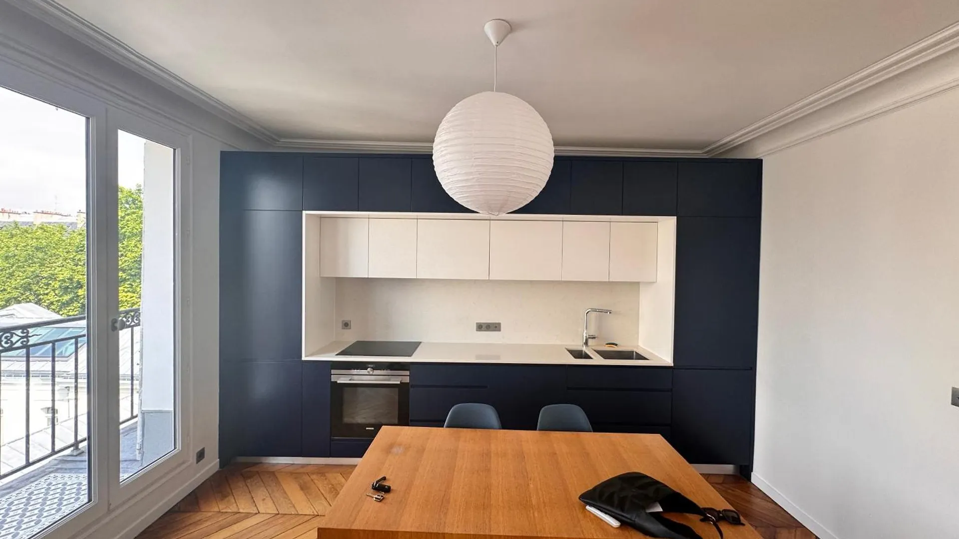 6 Guest Flat - Martyrs Appartement Parijs